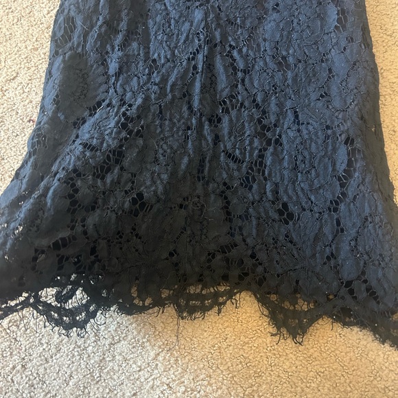 Girls Elegant Black Lace Dress - Picture 4 of 4